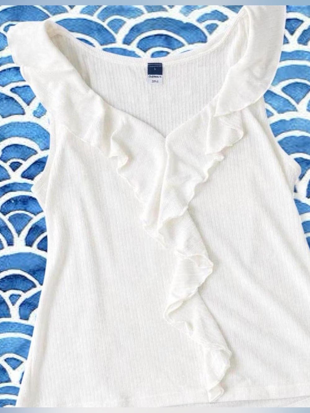 Old Navy Ruffle Ribbed Tank Ivory NWT Large